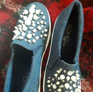 Pearl Embellished Sneaker